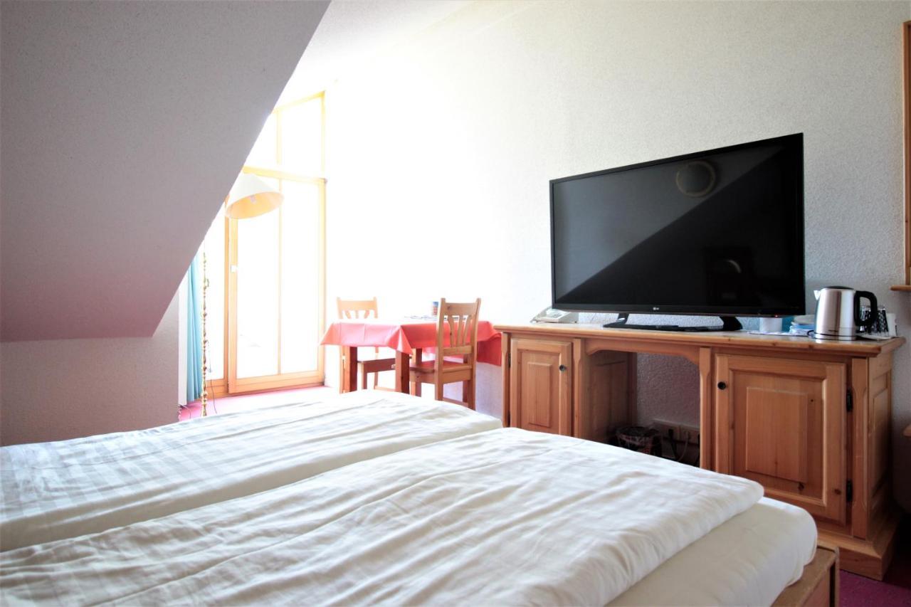 Ruhiges Doppelzimmer Im Hotel Ahornhof 린드버그 외부 사진